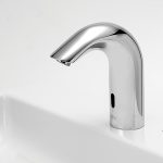 Grifería sin contacto - Grifería para baño montada en cubierta - Grifería electrónica sin contacto para instalaciones montadas en cubierta Classic-AB1953_on_bg