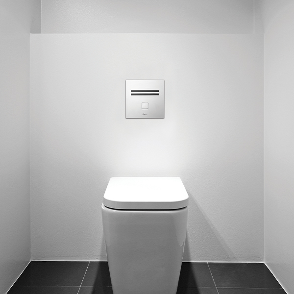 Nara 2032 on site 2 | Nara 2032 Touch free electronic flush valve