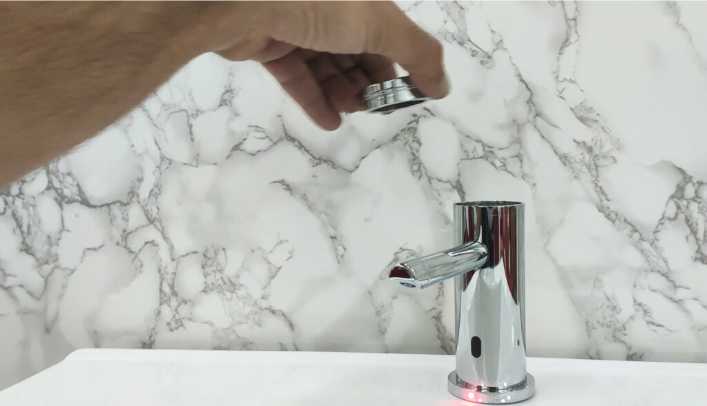 lotus opening cap green Lotus Automatic Soap Dispenser _3